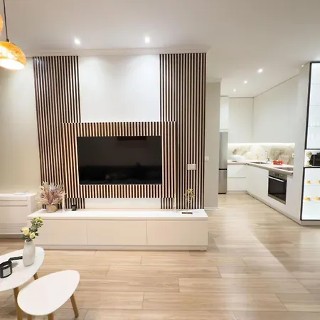 Luxe Haven B22 Apartment