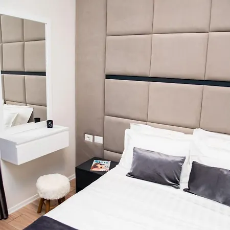 Luxe Haven B22 Apartment *